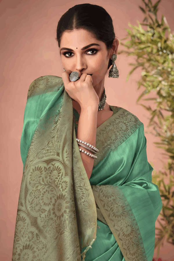 Green Tassal Soft Silk Saree - Image 3