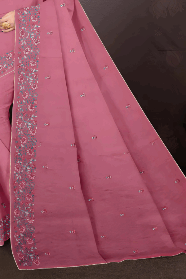 Pink shade Resham Saree With Running Blouse - Image 3
